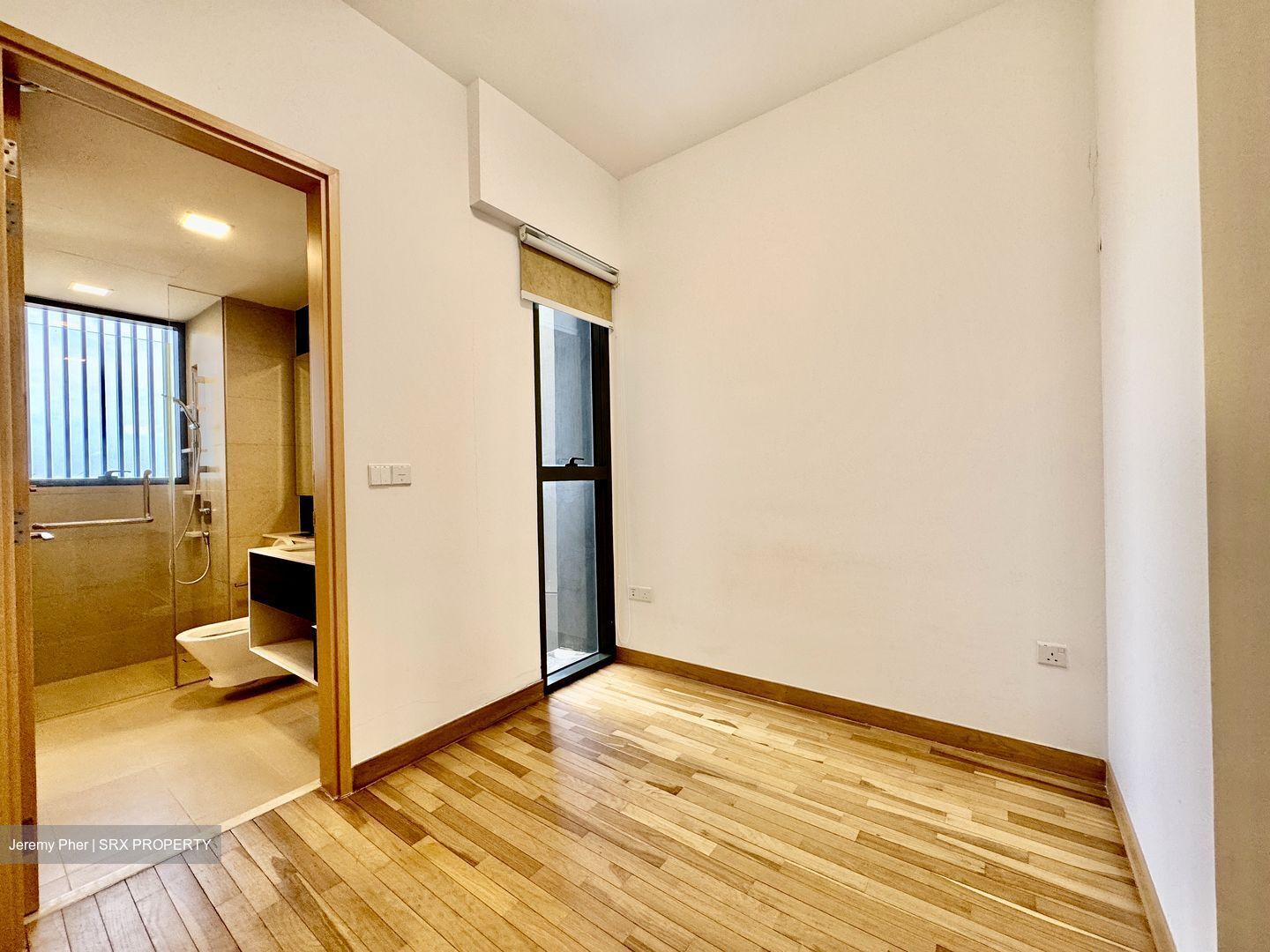 Commonwealth Towers (D3), Condominium #451794821